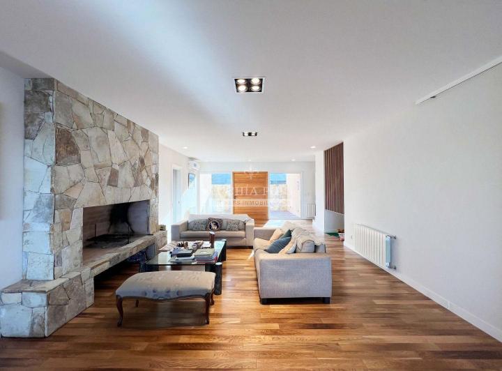 Foto de CASA EN VENTA 5 DORMITORIOS A LA LAGUNA - SANTA CLARA, imagen 5