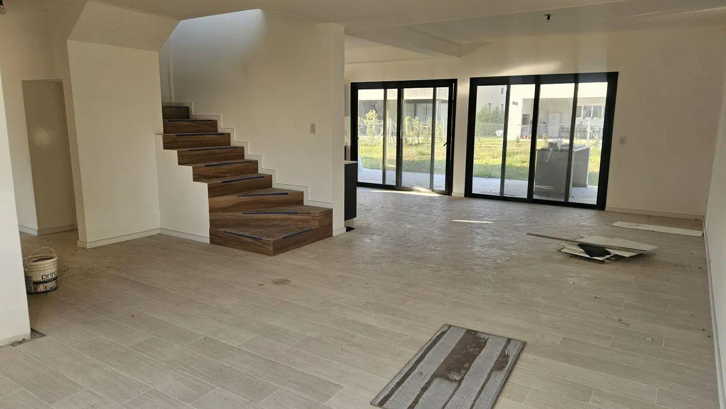 CASA EN VENTA 3 DORMITORIOS - BARRIO VILA MARINA II 3