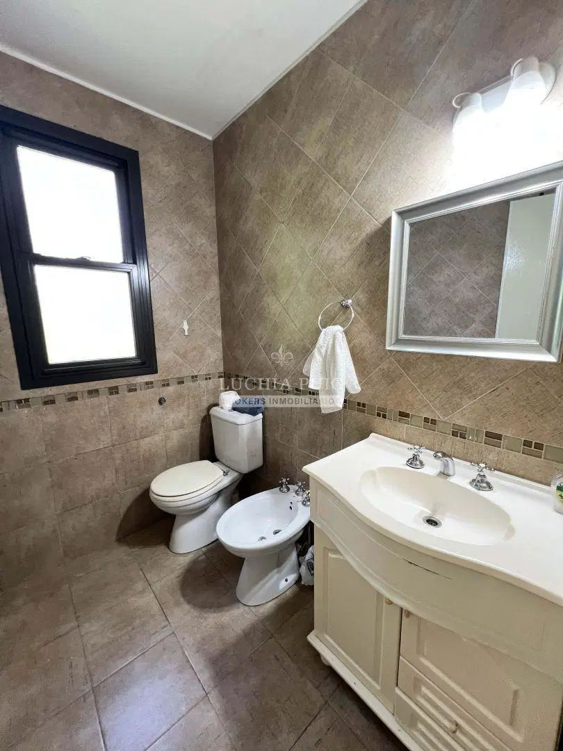 CASA EN ALQUILER TEMPORAL MAXIMO 6 MESES - BARRIO SAN ANDRES VILLANUEVA 8