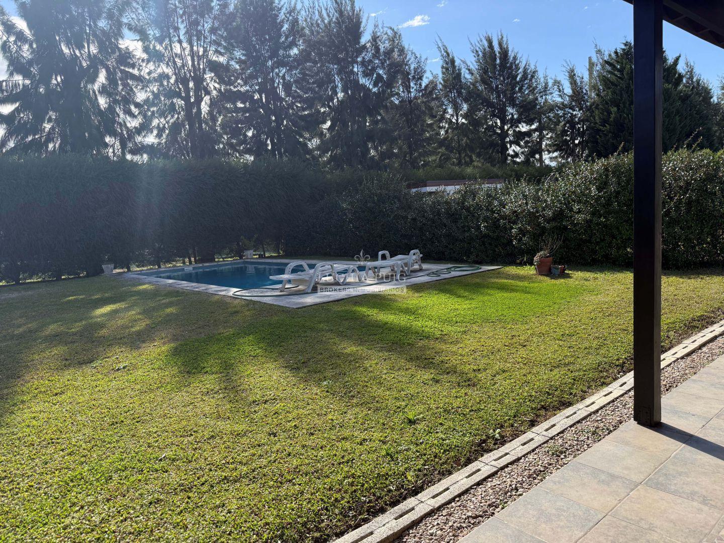 Foto de CASA EN VENTA 3 DORMITORIOS LOTE PERIMETRAL - BARRIO SANTA CLARA, imagen 4