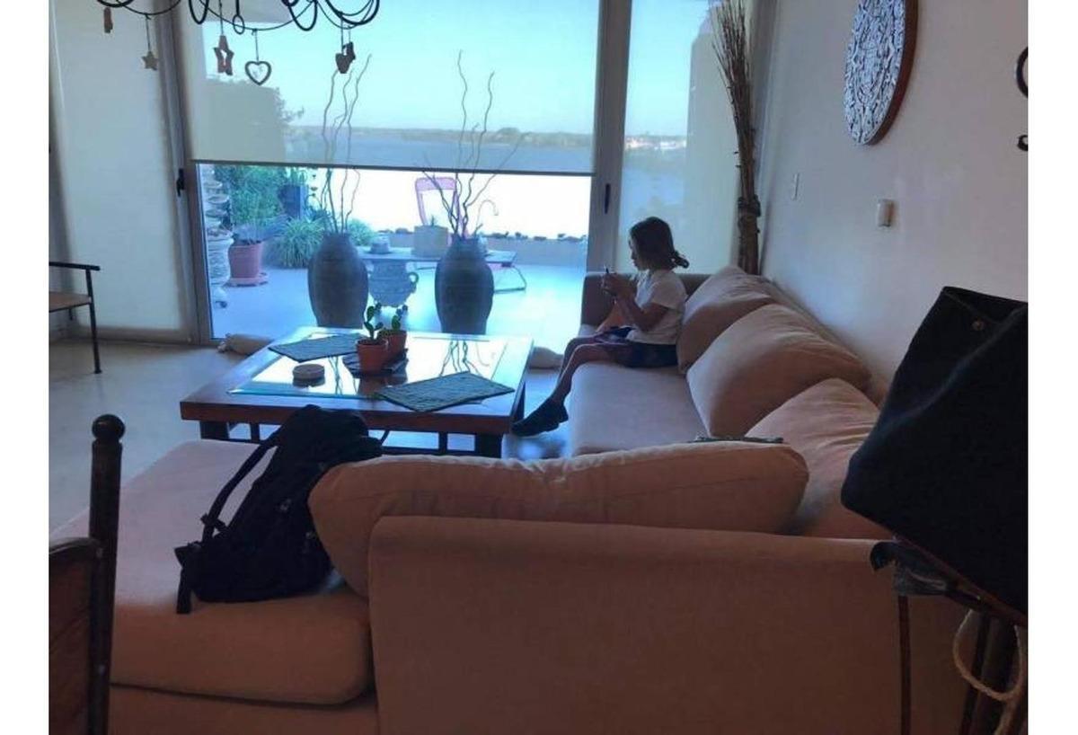 Foto de venta de Excelente departamento de 3 Ambientes En Praia, Vista, imagen 2