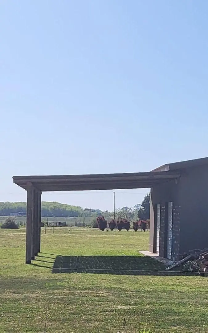 Casa de 50000 m² con 3 dormitorios en venta, alquiler y temporal en El Chajá 3