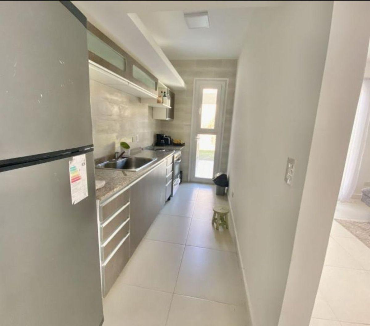 Foto de Duplex de 3 dormitorios en suite en venta y alquiler en Saravi Village, imagen 1