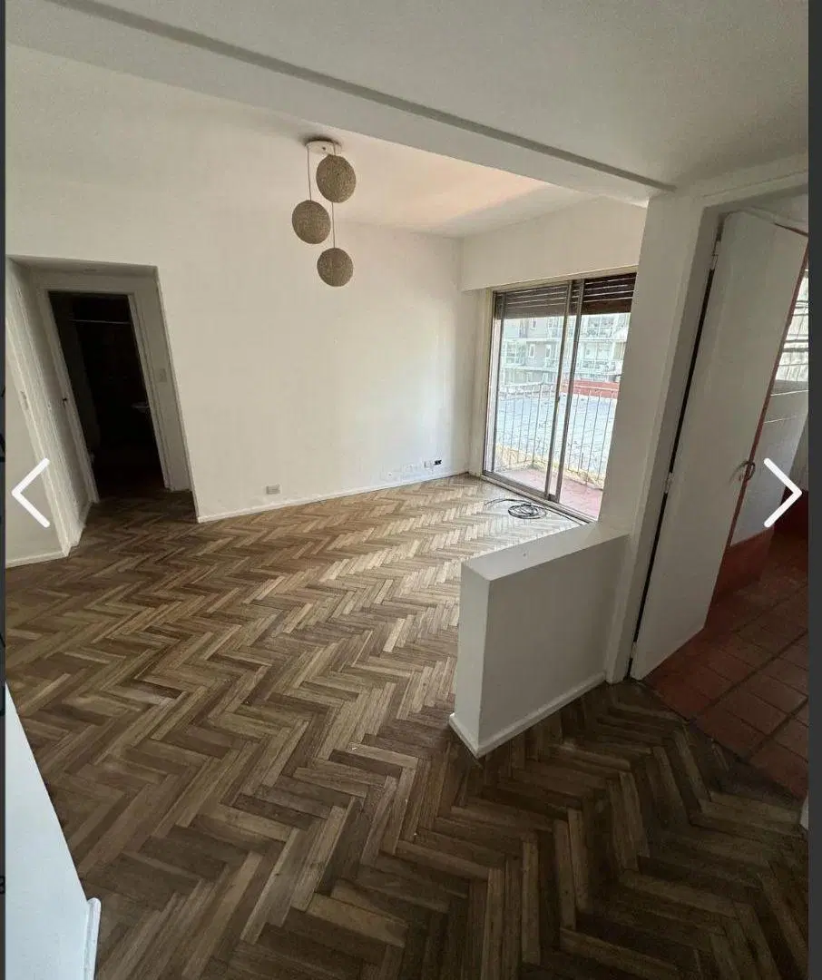 Departamento de 2 ambientes en venta en Olivos 2