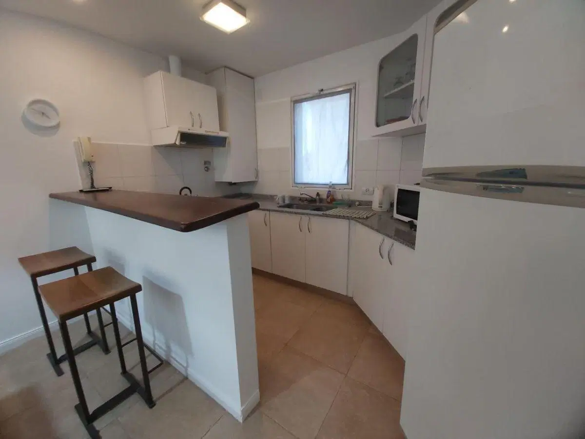 Duplex de 2 ambientes en alquiler anual y temporal en Barrio Septiembre 3
