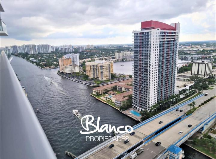 Departamento en Alq. Temporario en Hollywood, Miami, Florida