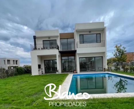 Casa  en Alquiler en Puertos, Barrio Araucarias, Escobar, G.B.A. Zona Norte 1