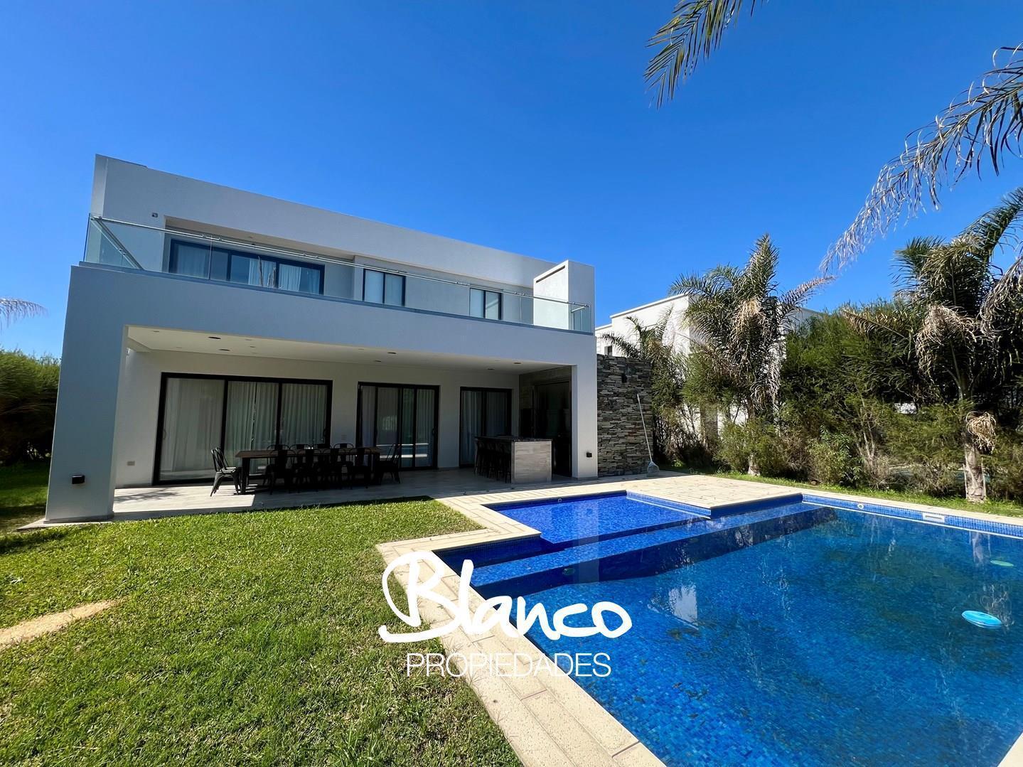 Casa  en Venta en Puertos, Escobar, G.B.A. Zona Norte