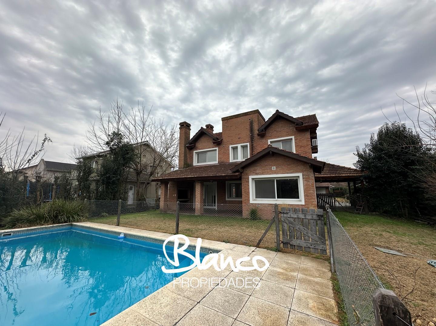 Casa en Venta en La Delfina, Pilar, G.B.A. Zona Norte
