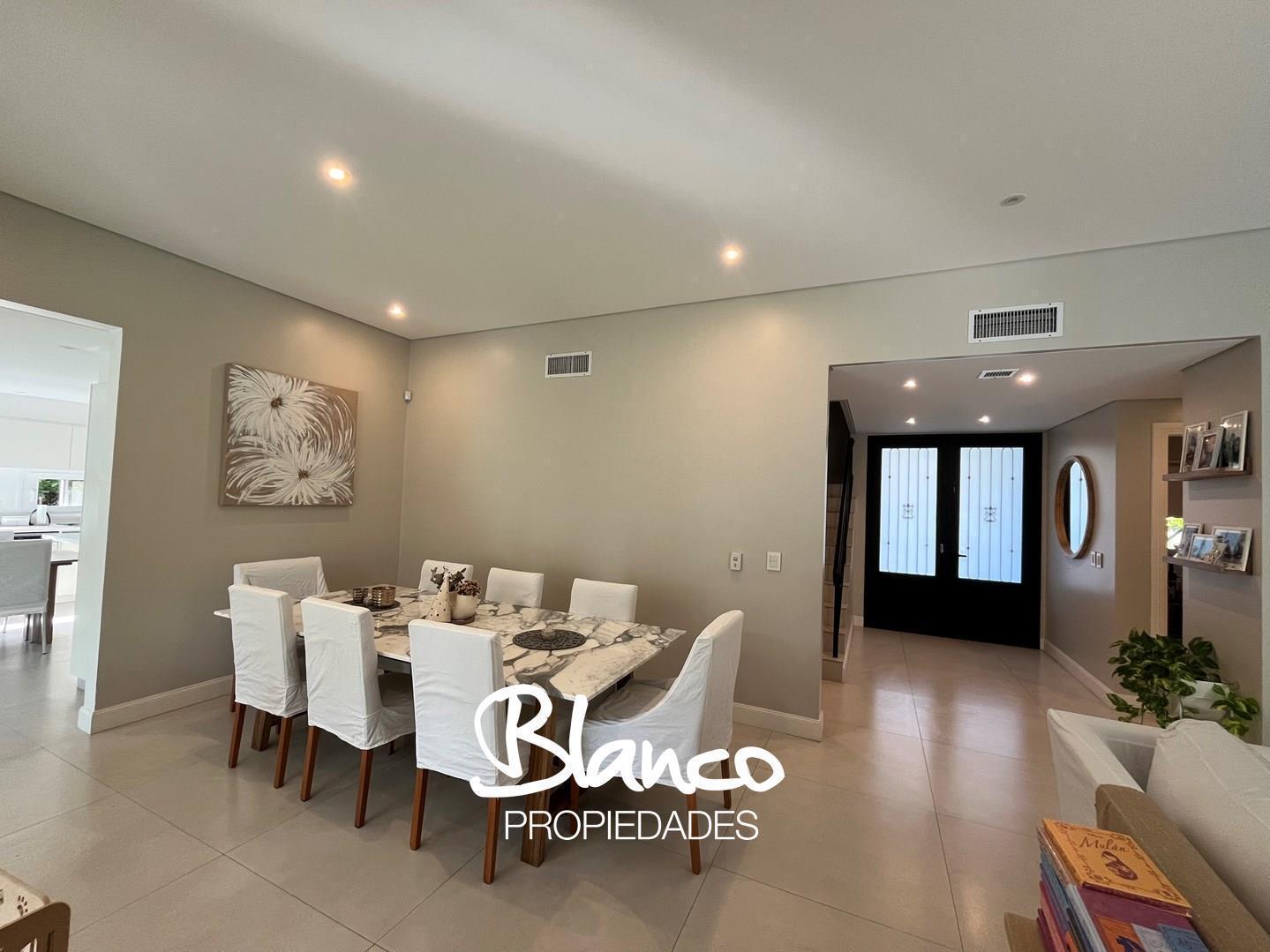 Foto de Casa en Venta en Ayres Plaza, Pilar, G.B.A. Zona Norte, imagen 3