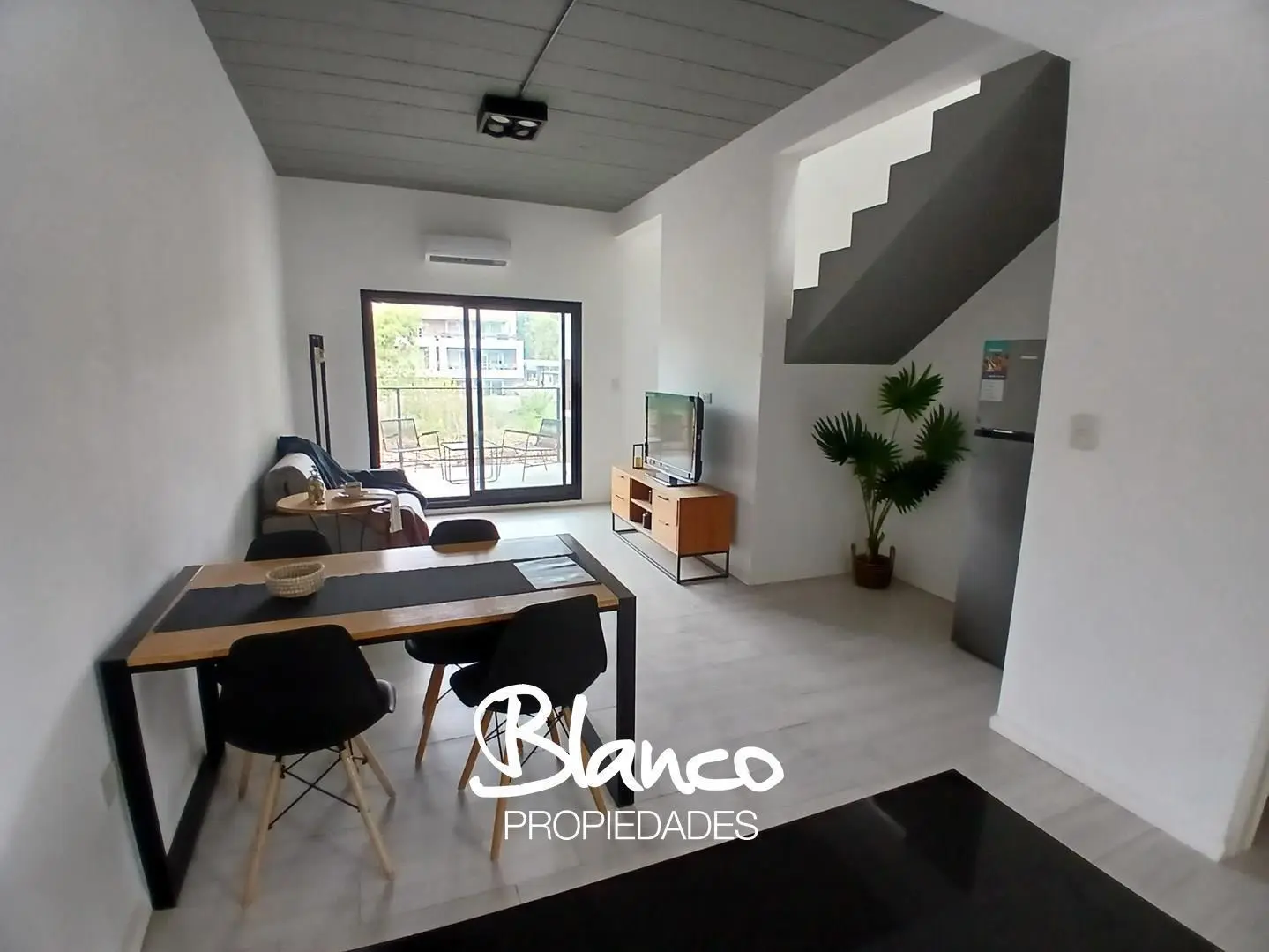 Departamento en Venta en Pilar, G.B.A. Zona Norte, Argentina 2