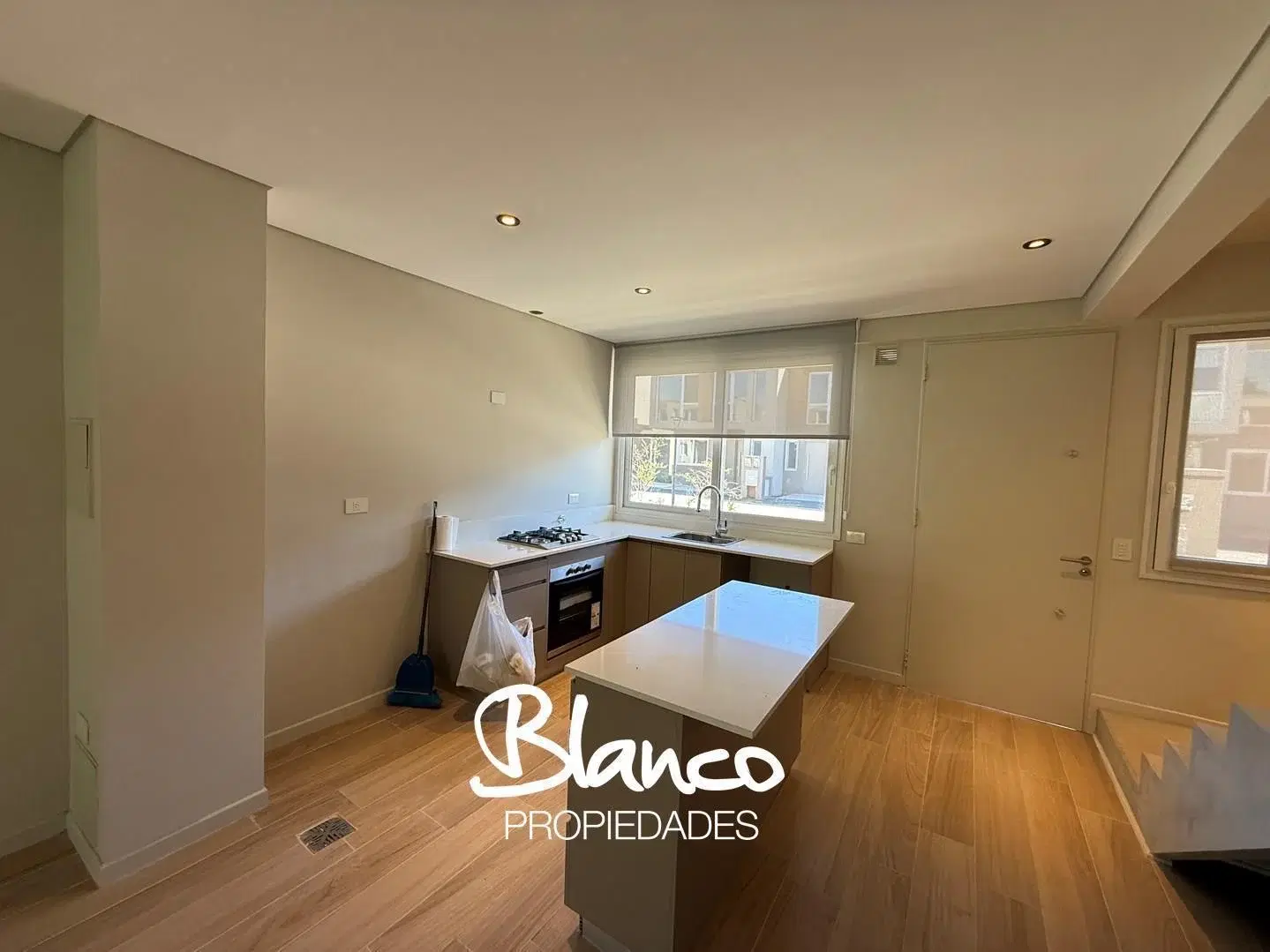Departamento Dúplex en Alquiler en Aldeana Pilar, Del Viso, Pilar 2