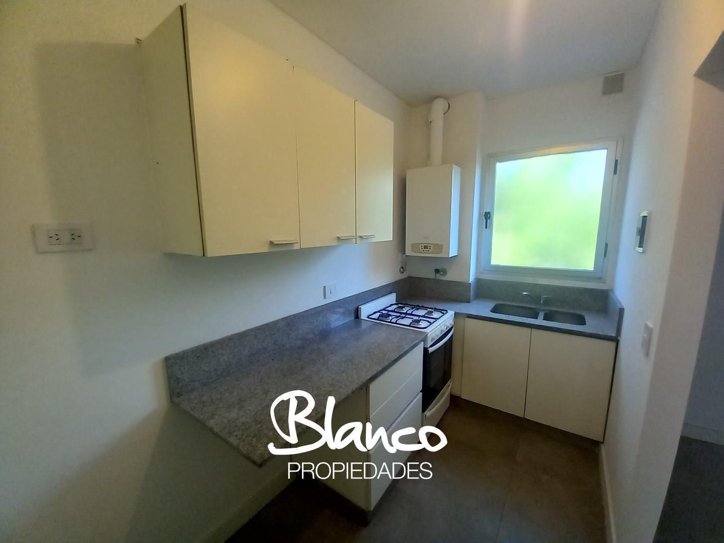Foto de Departamento Dúplex de 3 Ambientes en Venta en Bosque Alto, Pilar, imagen 3