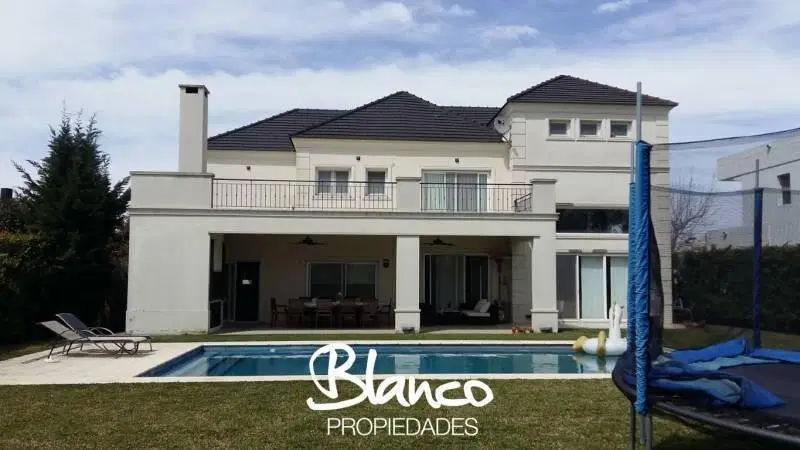 Casa en Venta en La Lomada, Pilar, G.B.A. Zona Norte 2