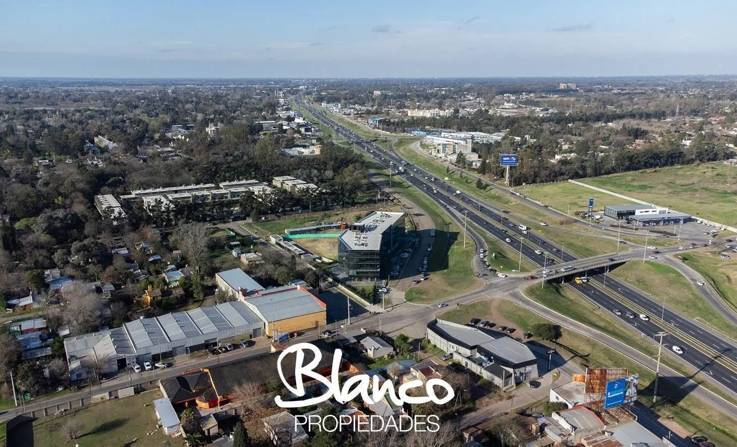 Oficina en Venta en Meridiano Business Center, Pilar, G.B.A. Zona Norte, Argentina 3