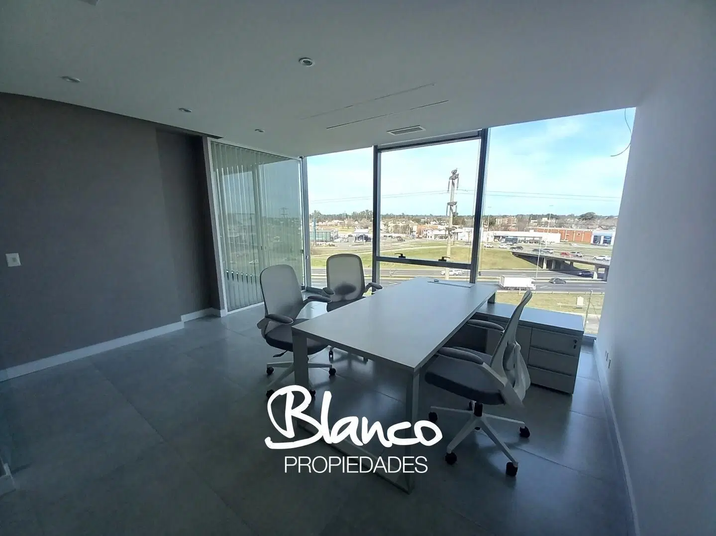 Oficina en Venta en Pilar, G.B.A. Zona Norte, Argentina 5