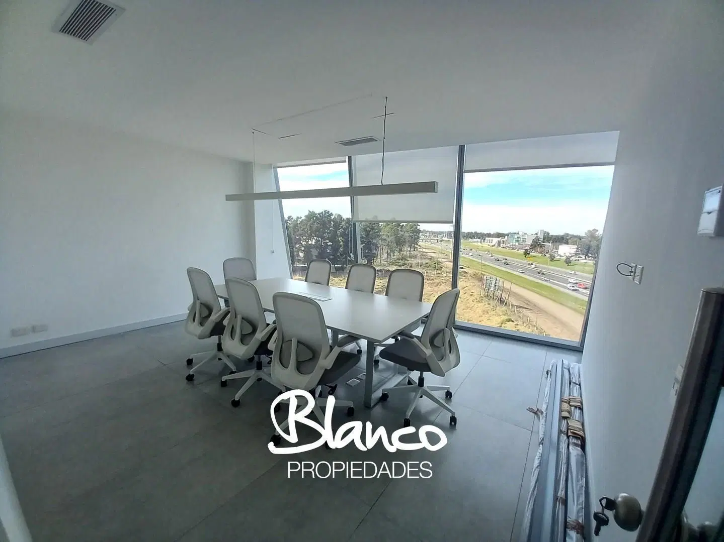 Oficina en Venta en Pilar, G.B.A. Zona Norte, Argentina 3