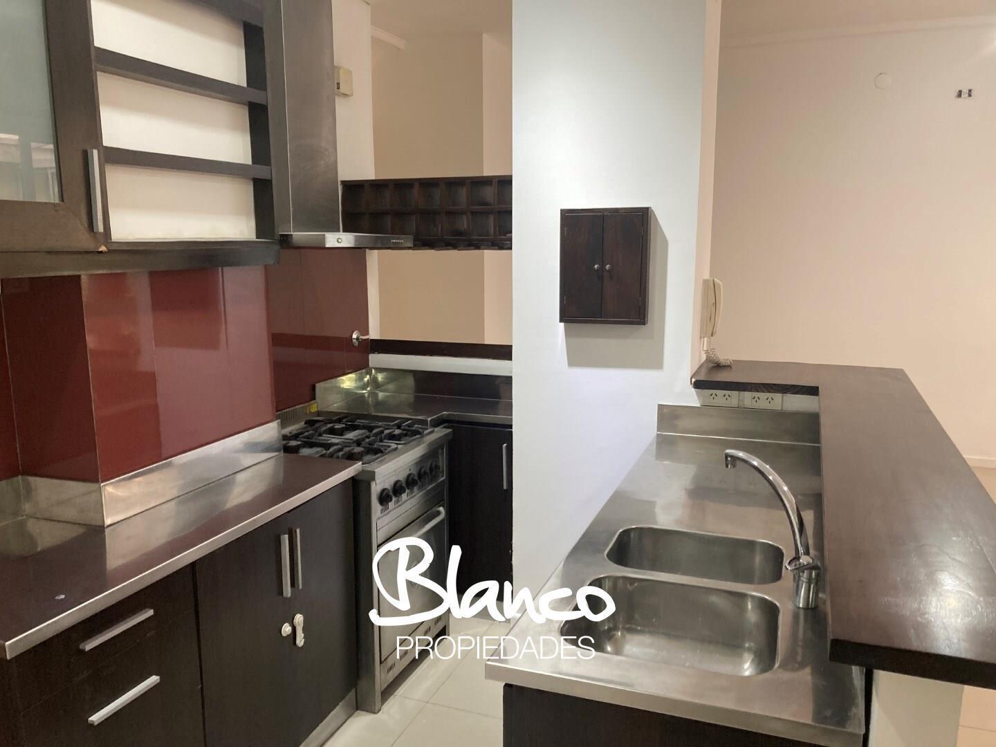 Foto de Departamento en Venta en Acassuso, San Isidro, G.B.A. Zona Norte, imagen 3