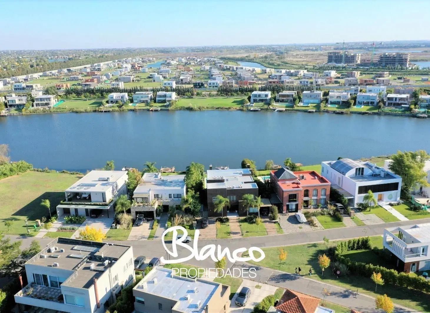Terreno Lote  en Venta en Barbarita - Tigre - Con La Mejor Vista al Lago 3