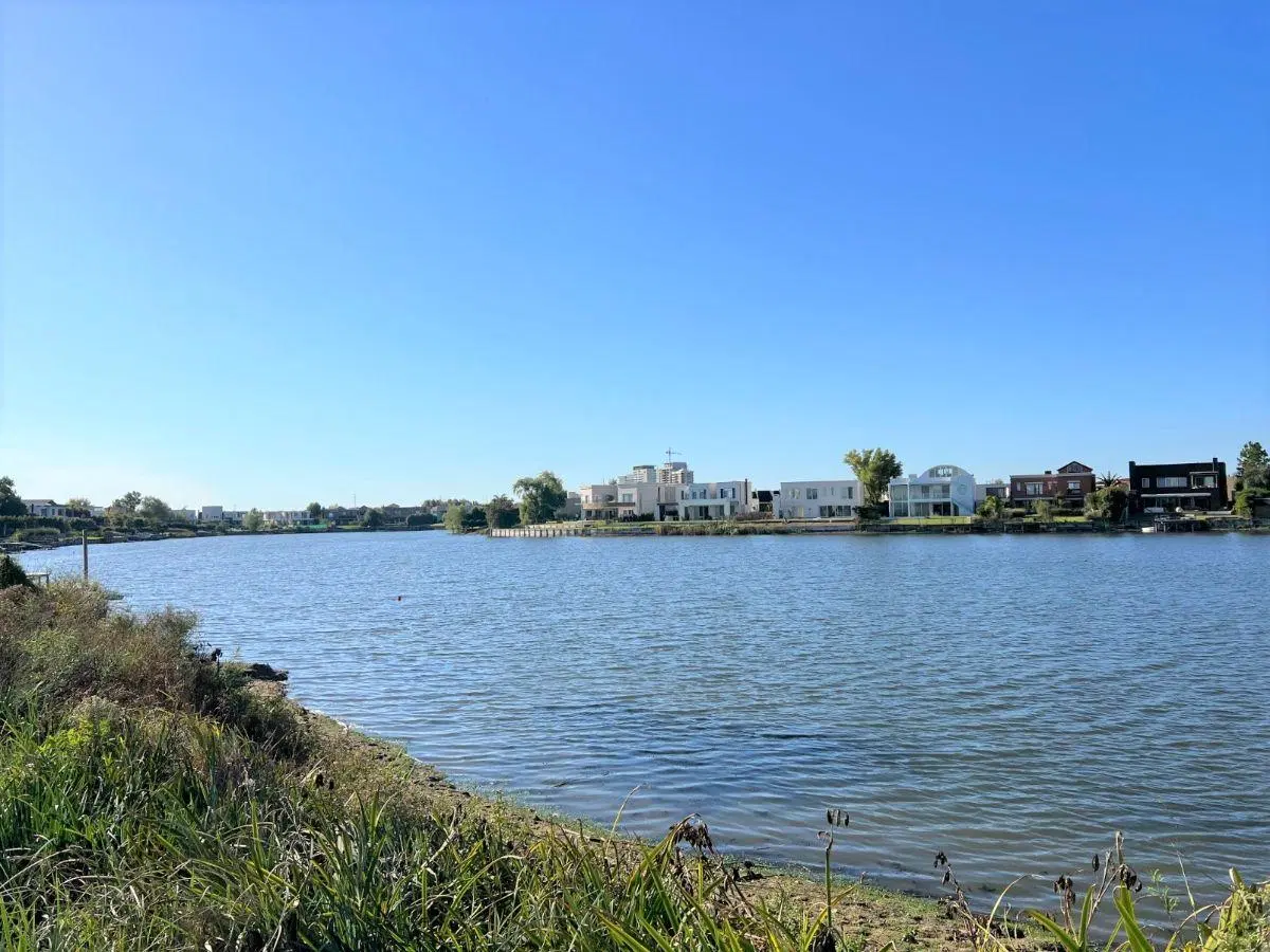 Terreno Lote  en Venta en Barbarita - Tigre - Con La Mejor Vista al Lago 3