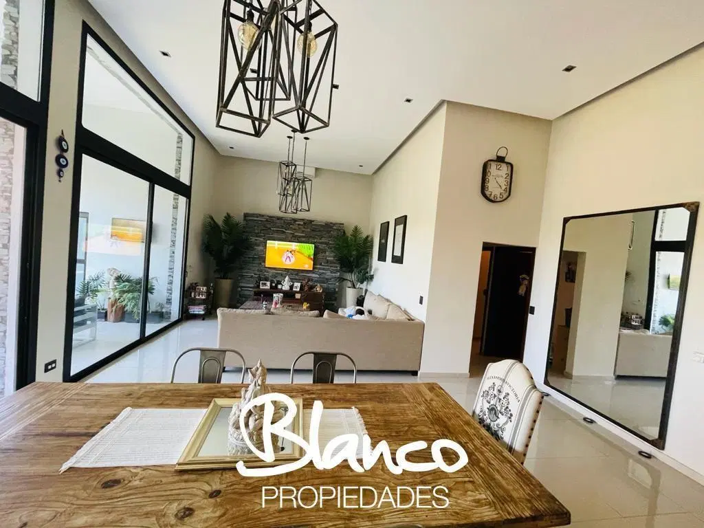 Casa  en Venta en El Recodo, Garin, Escobar 3