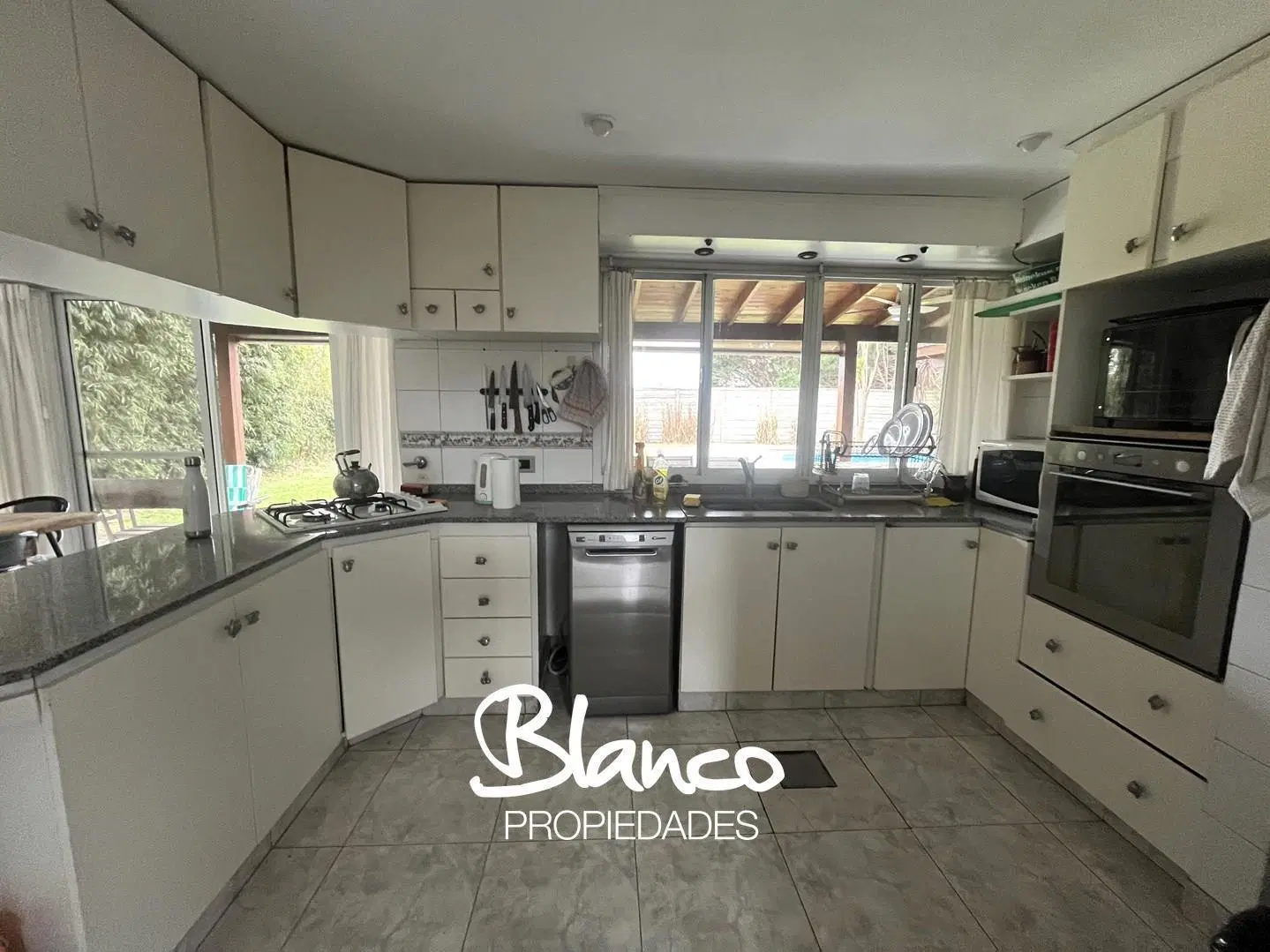 Casa  en Venta en La Legua, Pilar, G.B.A. Zona Norte 8