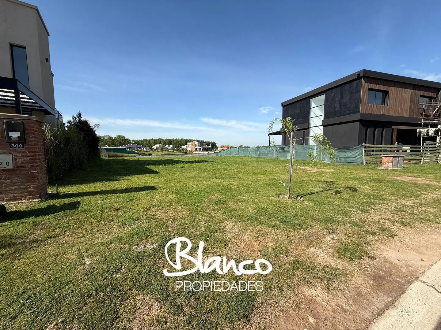 Lote a la Laguna en Venta en Santa Ana, Villanueva, Tigre 2
