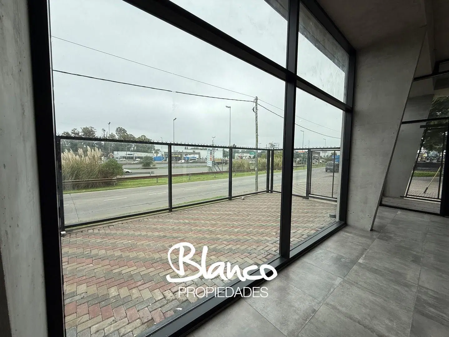 Local  en Alquiler en Don Torcuato, Tigre, G.B.A. Zona Norte 2