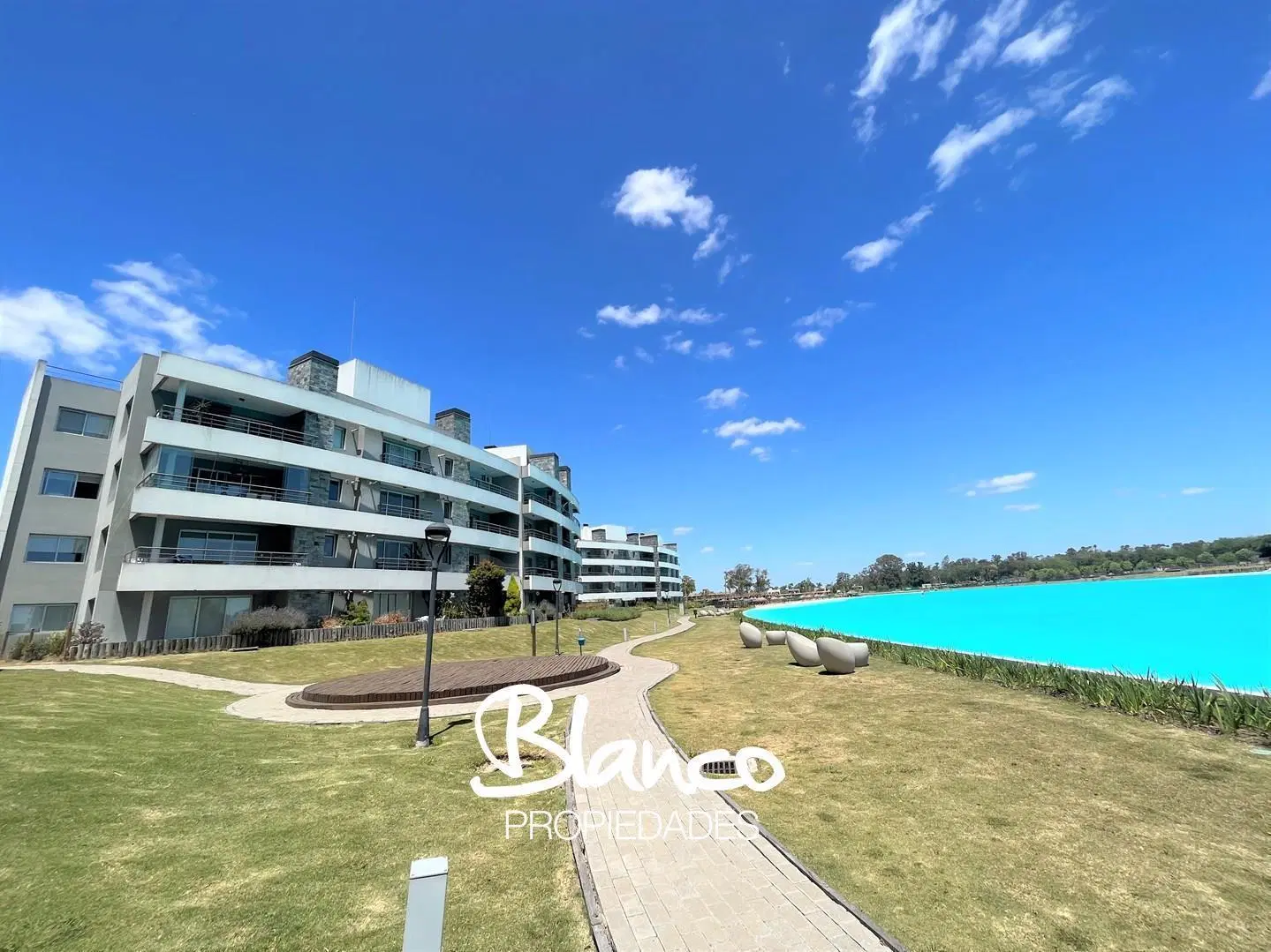 Departamento  en Alquiler en Lagoon Pilar, Pilar, G.B.A. Zona Norte 4