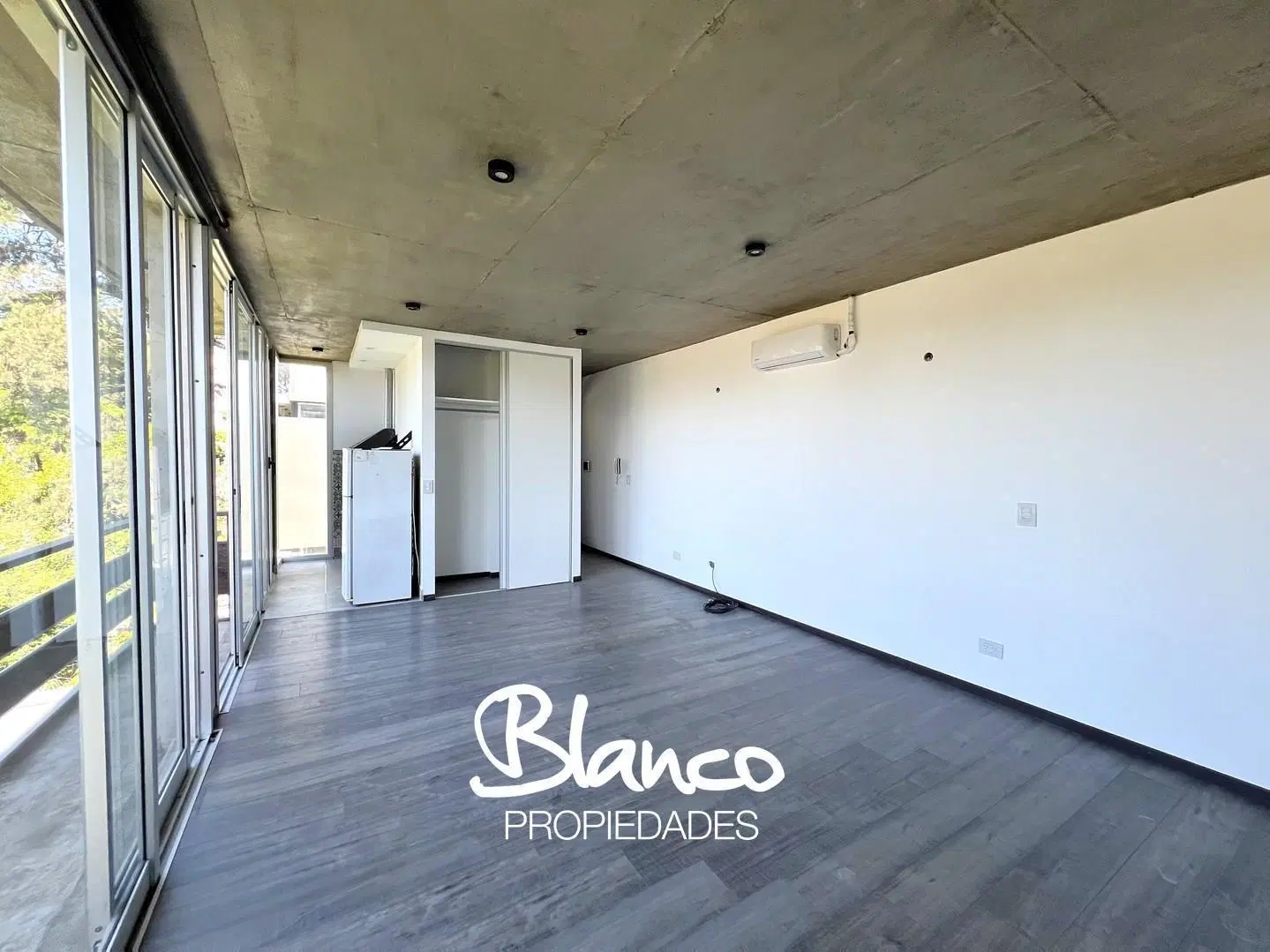 Departamento Monoambiente en Alquiler en Montecarlo, Del Viso, Pilar 4