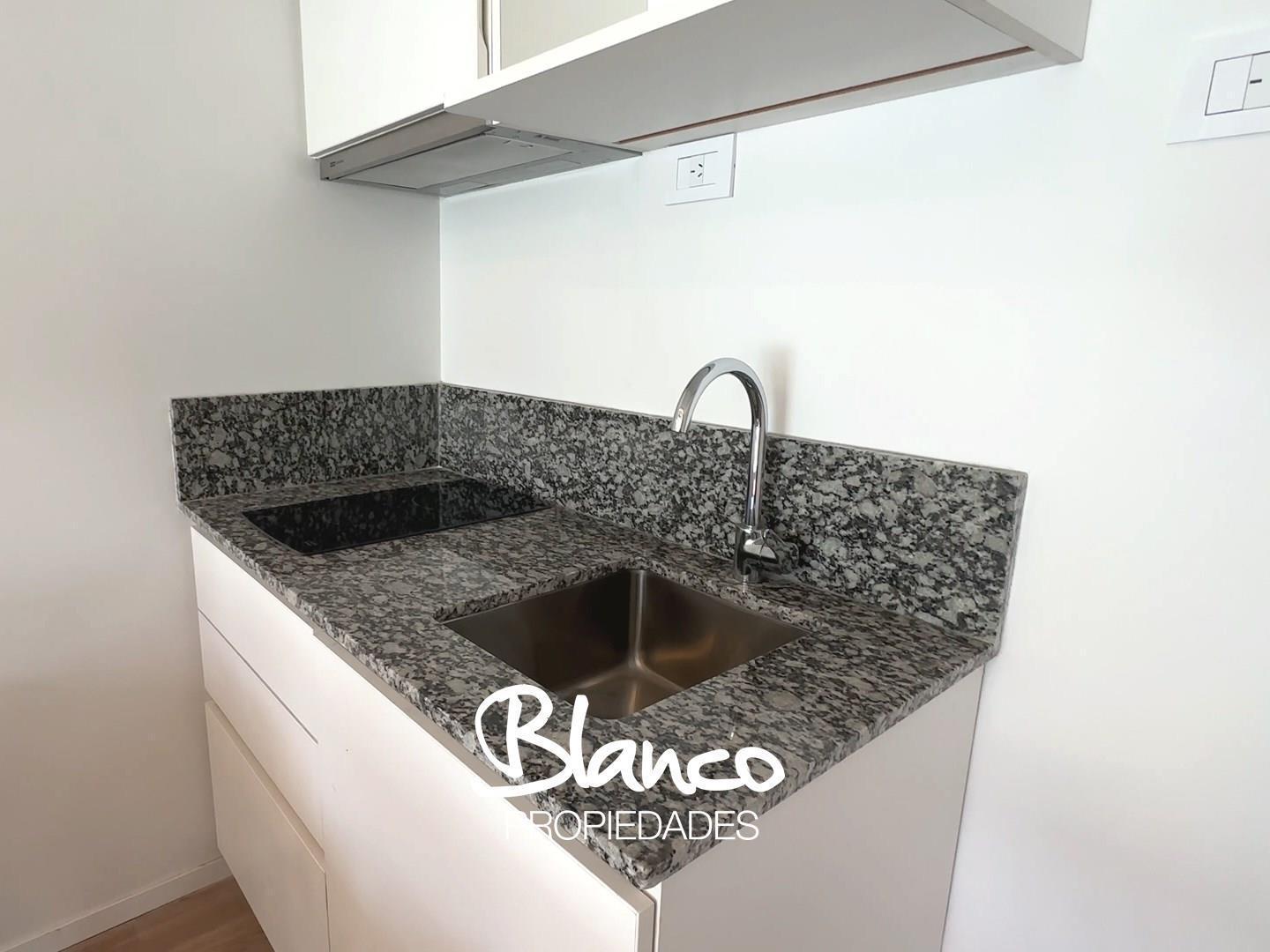 Foto de Departamento Monoambiente en Venta en San Telmo, Capital Federal, imagen 4