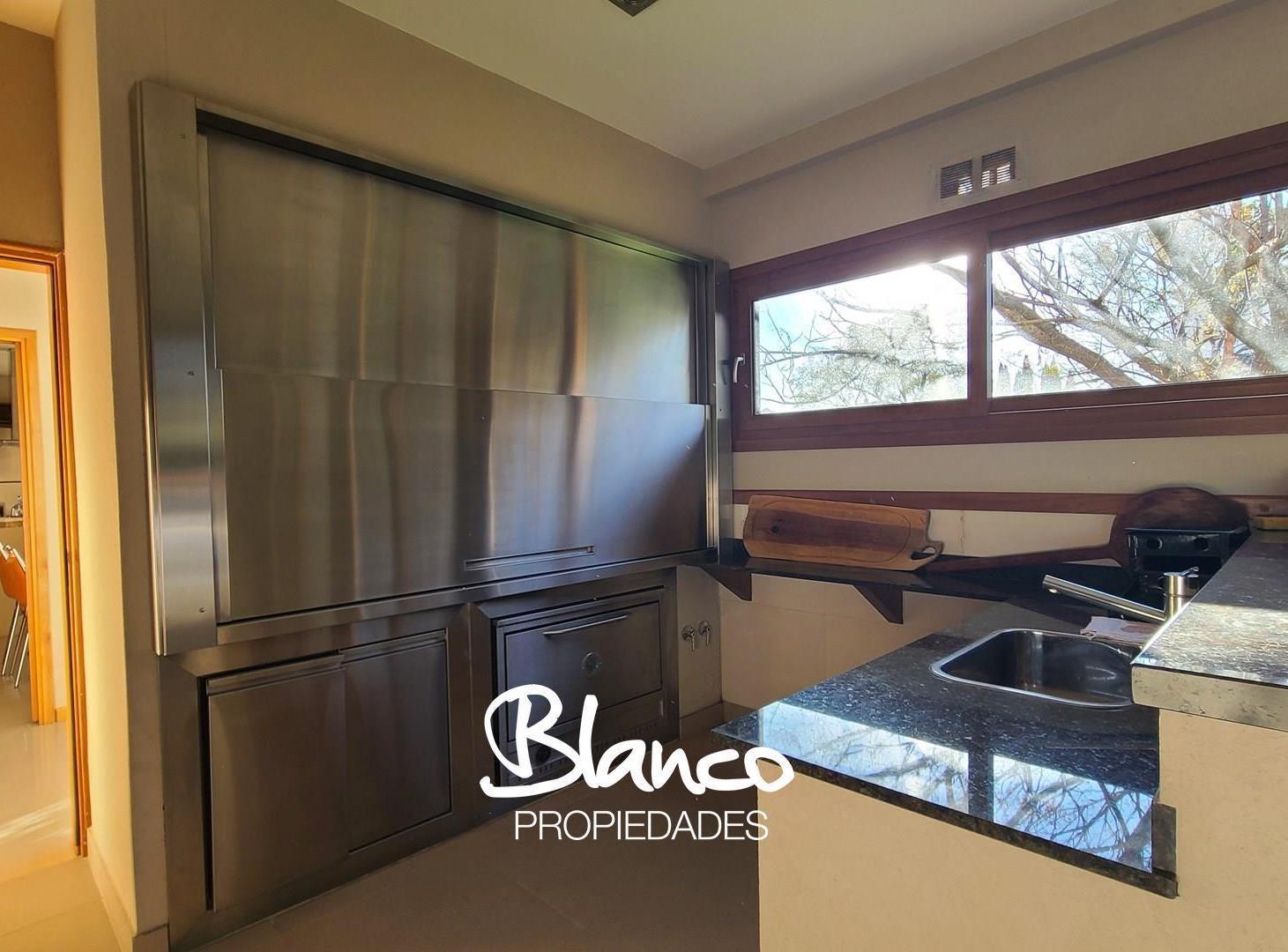 Foto de Casa en Venta en Estancias del Pilar, Barrio La Paz, Pilar, G.B.A. Zona, imagen 3