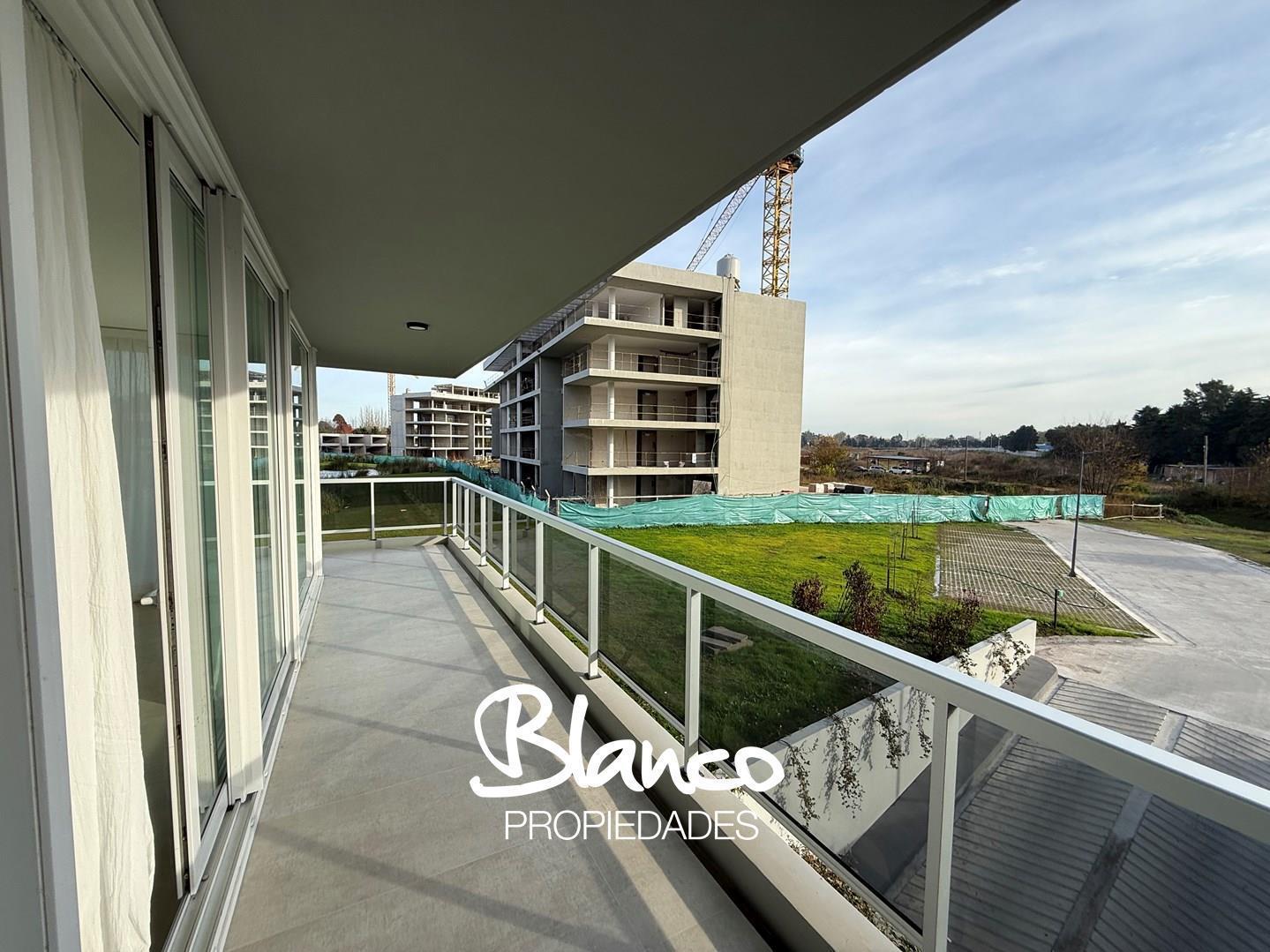 Departamento  en Venta en Luciernagas Pilar, Pilar, G.B.A. Zona Norte