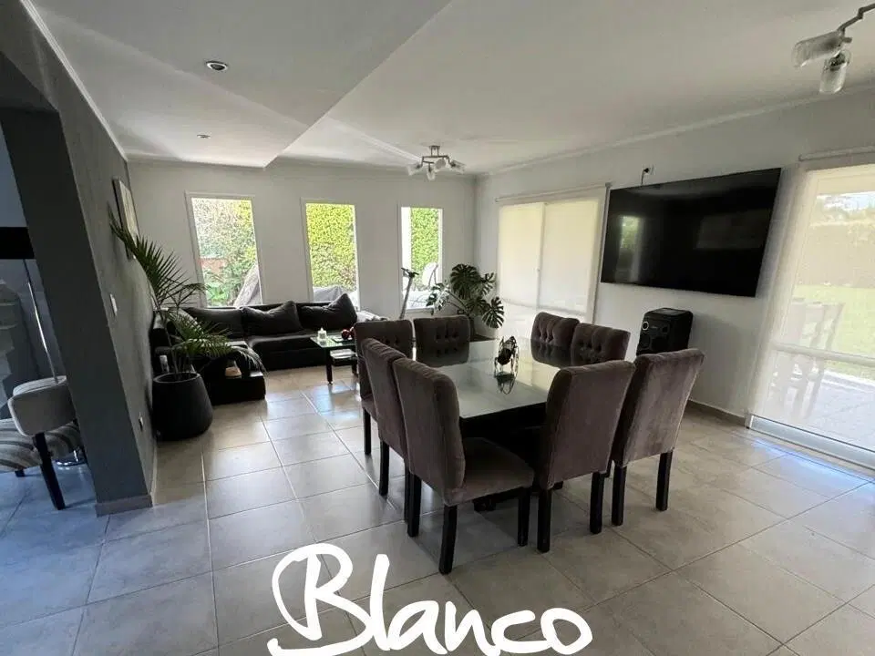 Casa  en Venta en Haras Santa Maria, Escobar, G.B.A. Zona Norte 2