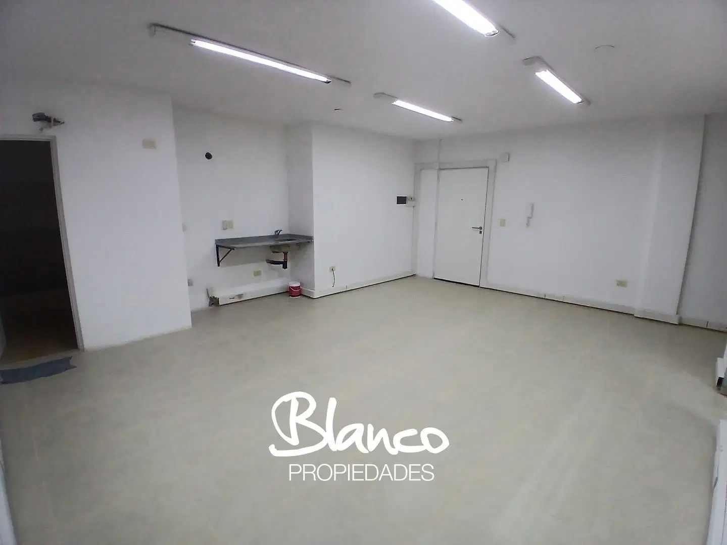 Oficina en Alquiler en Las Recovas, Pilar, G.B.A. Zona Norte 3