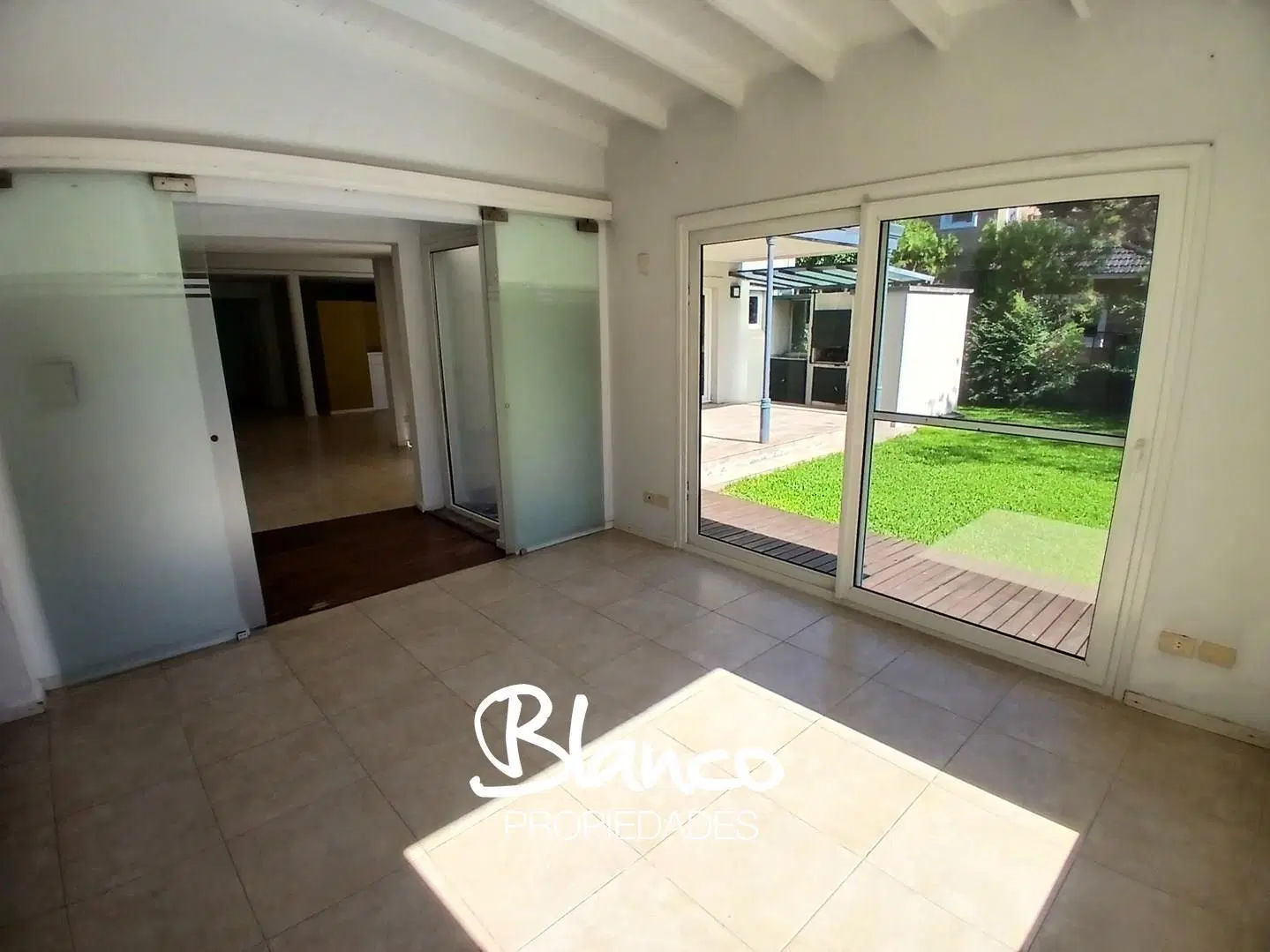 Muy Linda Casa en Venta en La Delfina, Pilar, G.B.A. Zona Norte 3