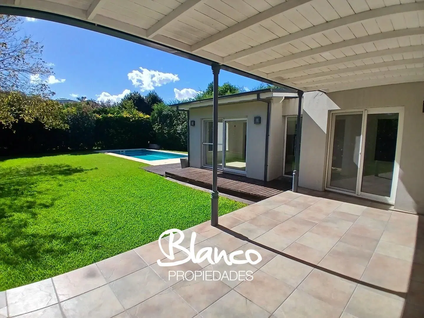 Muy Linda Casa en Venta en La Delfina, Pilar, G.B.A. Zona Norte 2