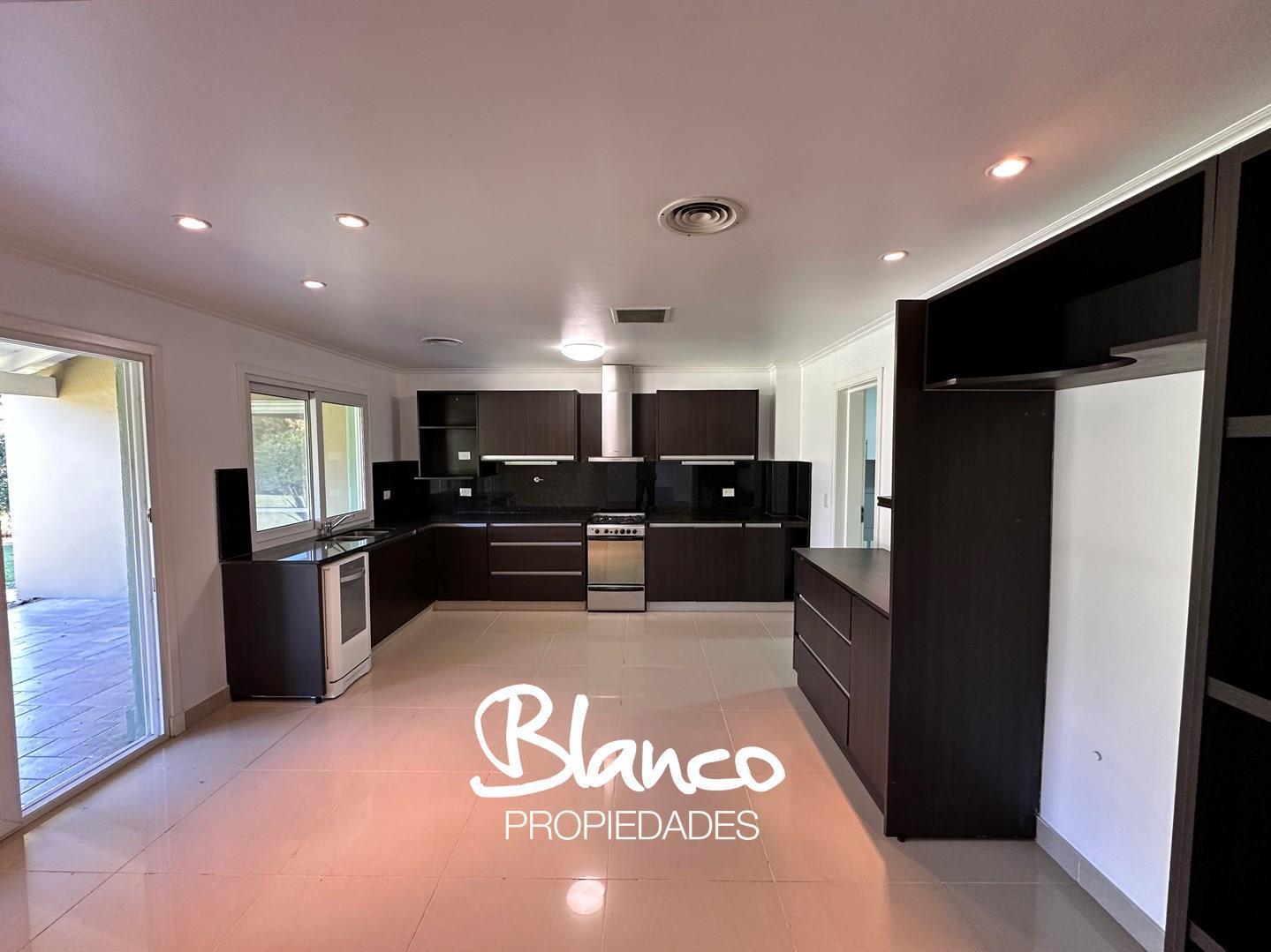 Foto de Casa en Venta en Pilar Golf, Pilar, G.B.A. Zona Norte, imagen 2