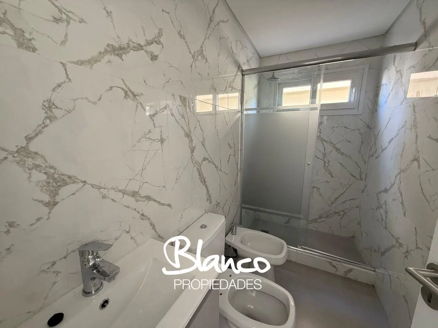 Departamento en PB de 3 Ambientes en Alquiler en Chic Village, La Lonja, Pilar 3