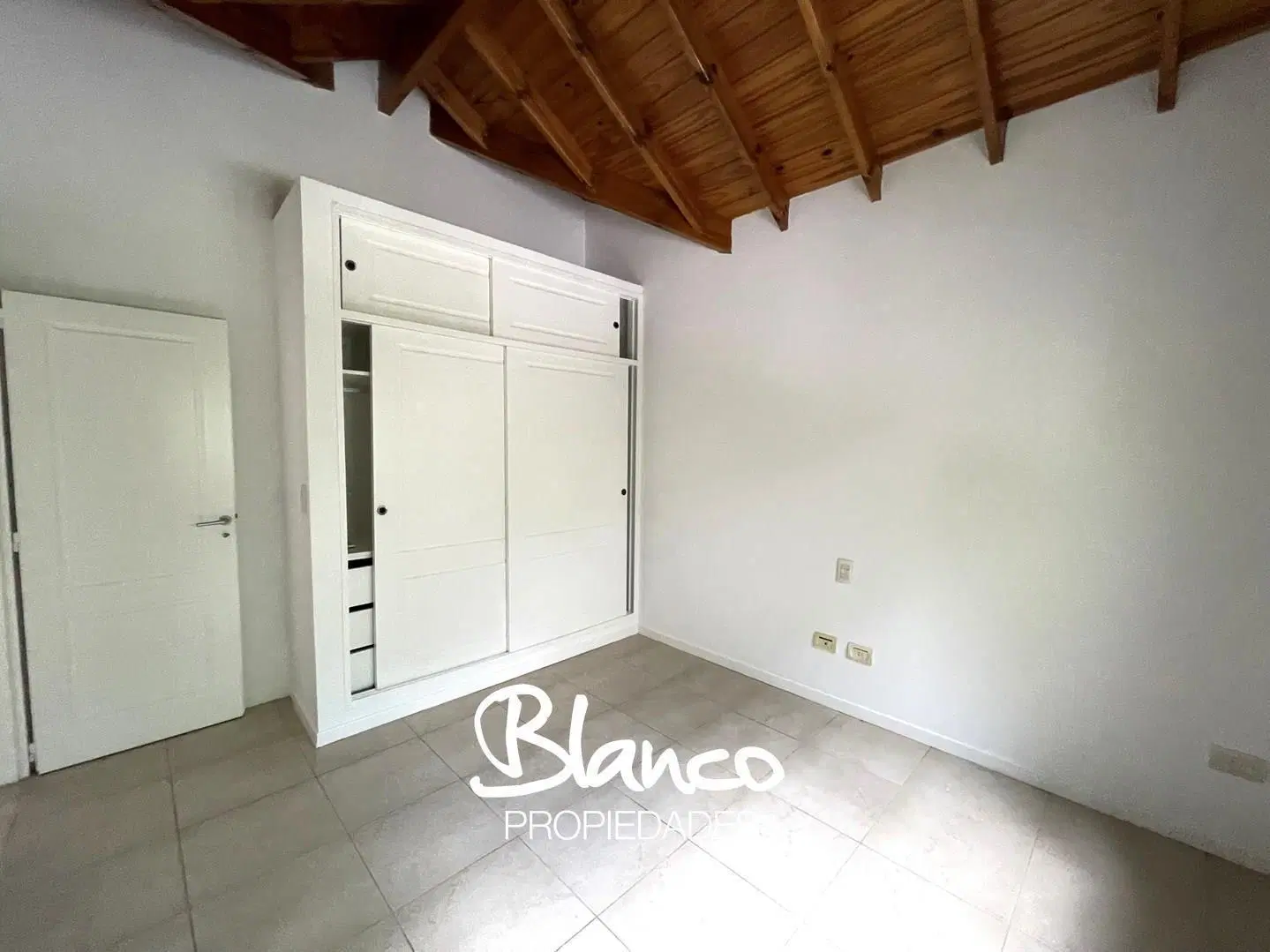 Casa en Venta en Haras del Pilar, Barrio La Pradera, G.B.A. Zona Norte 8