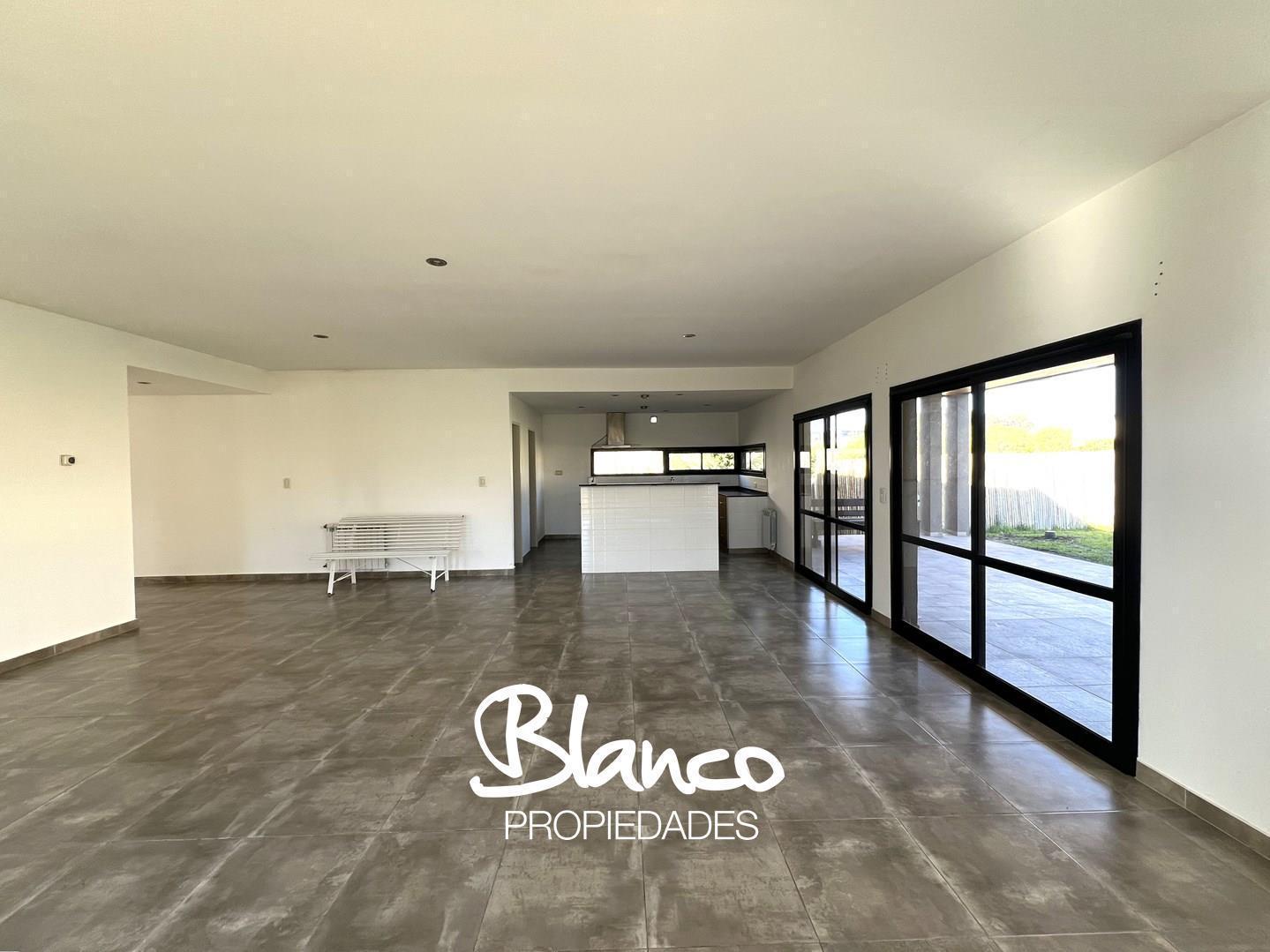 Foto de Casa en Alquiler en Pilar del Este, Barrio Santa Elena, Pilar, G.B.A, imagen 2