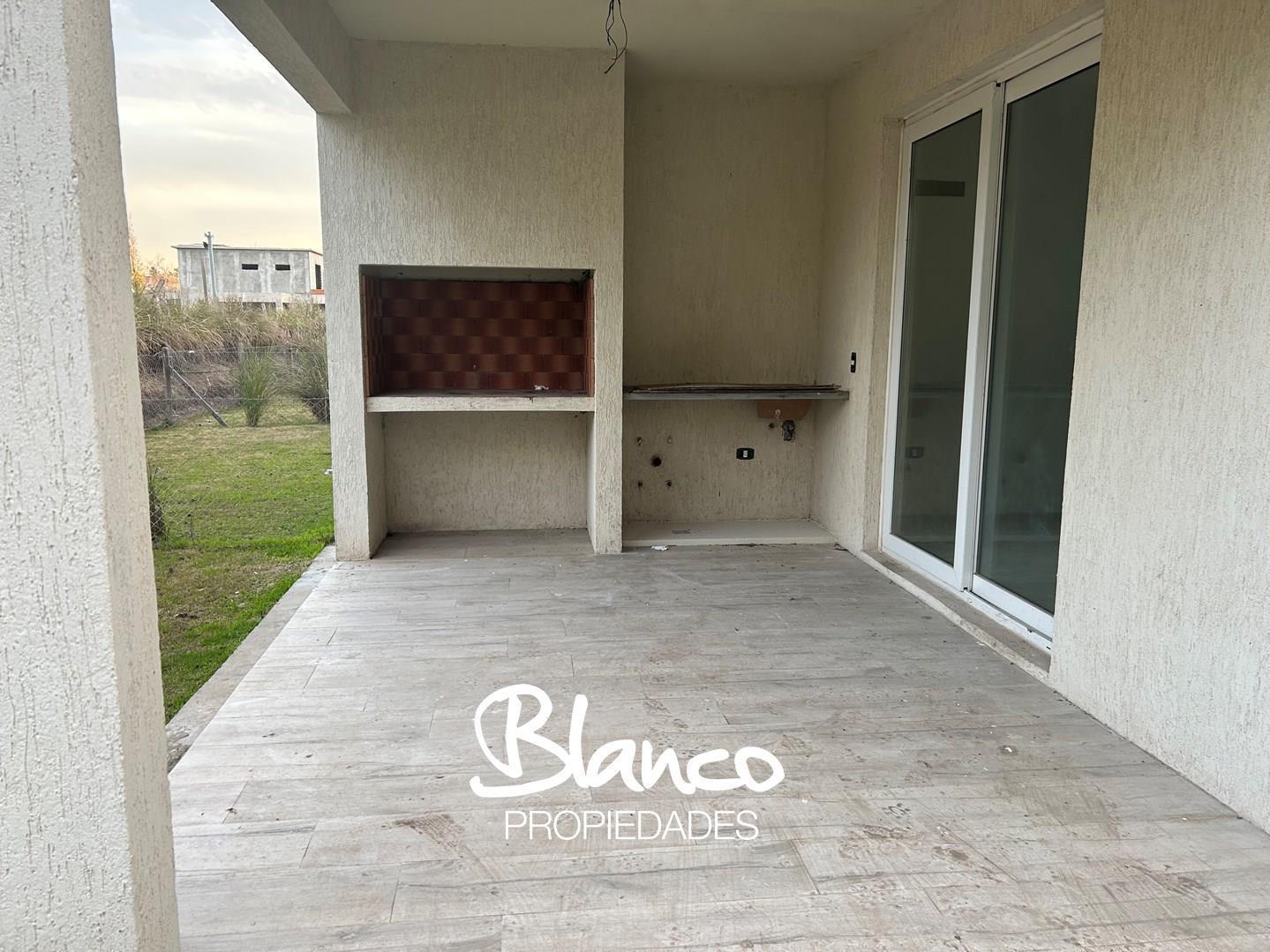 Foto de Departamento Dúplex en Alquiler en Chic Village, La Lonja, Pilar, imagen 4