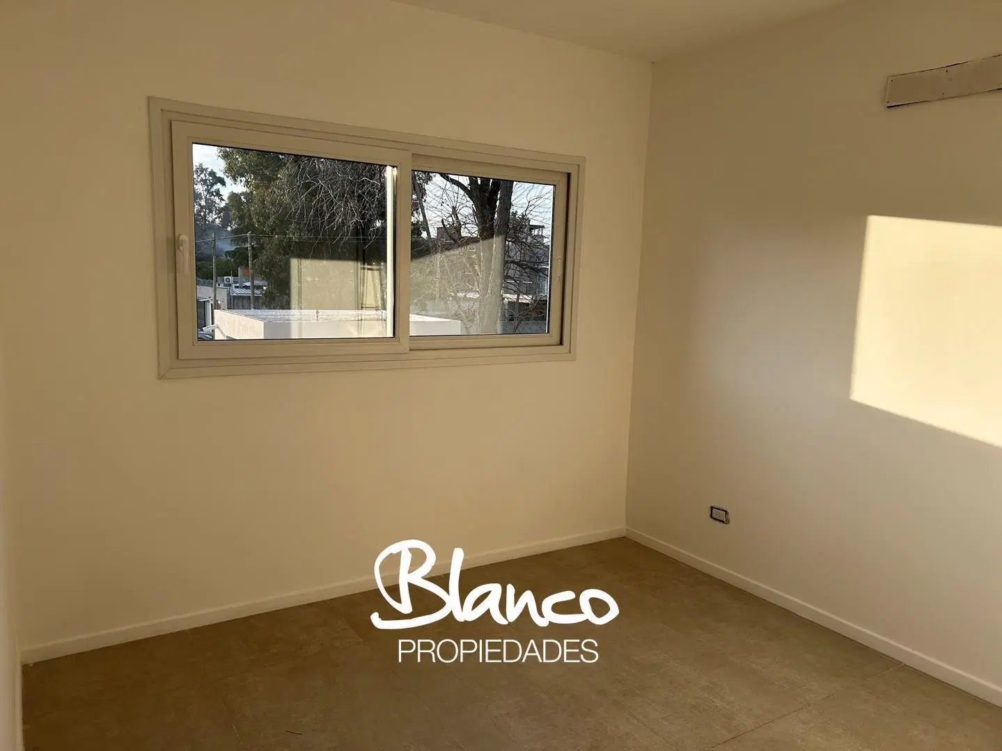 Departamento de 2 ambientes en Alquiler en Chic Village, La Lonja, Pilar 2