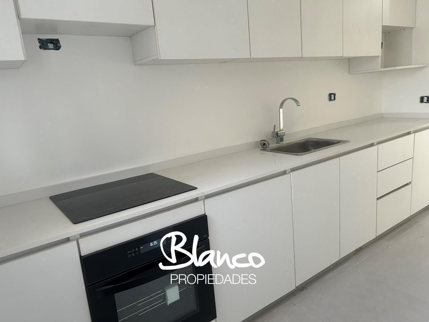 Foto de Departamento Dúplex en Alquiler en Chic Village, La Lonja, Pilar, imagen 5