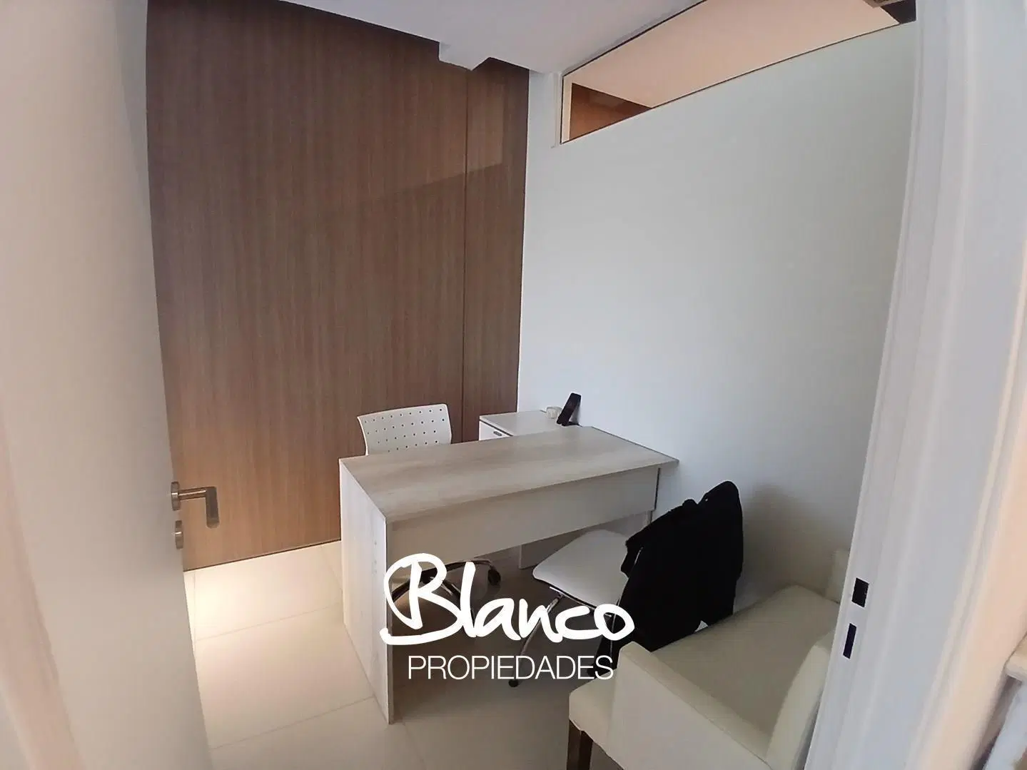 Oficina en Alquiler en Paralelo 50, Pilar, G.B.A. Zona Norte 3