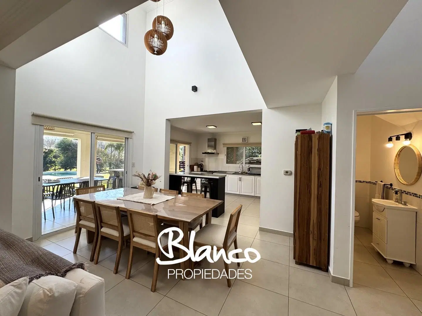 Casa en Venta en Pilar del Este, Barrio Santa Guadalupe, Pilar, G.B.A. Zona Norte 8
