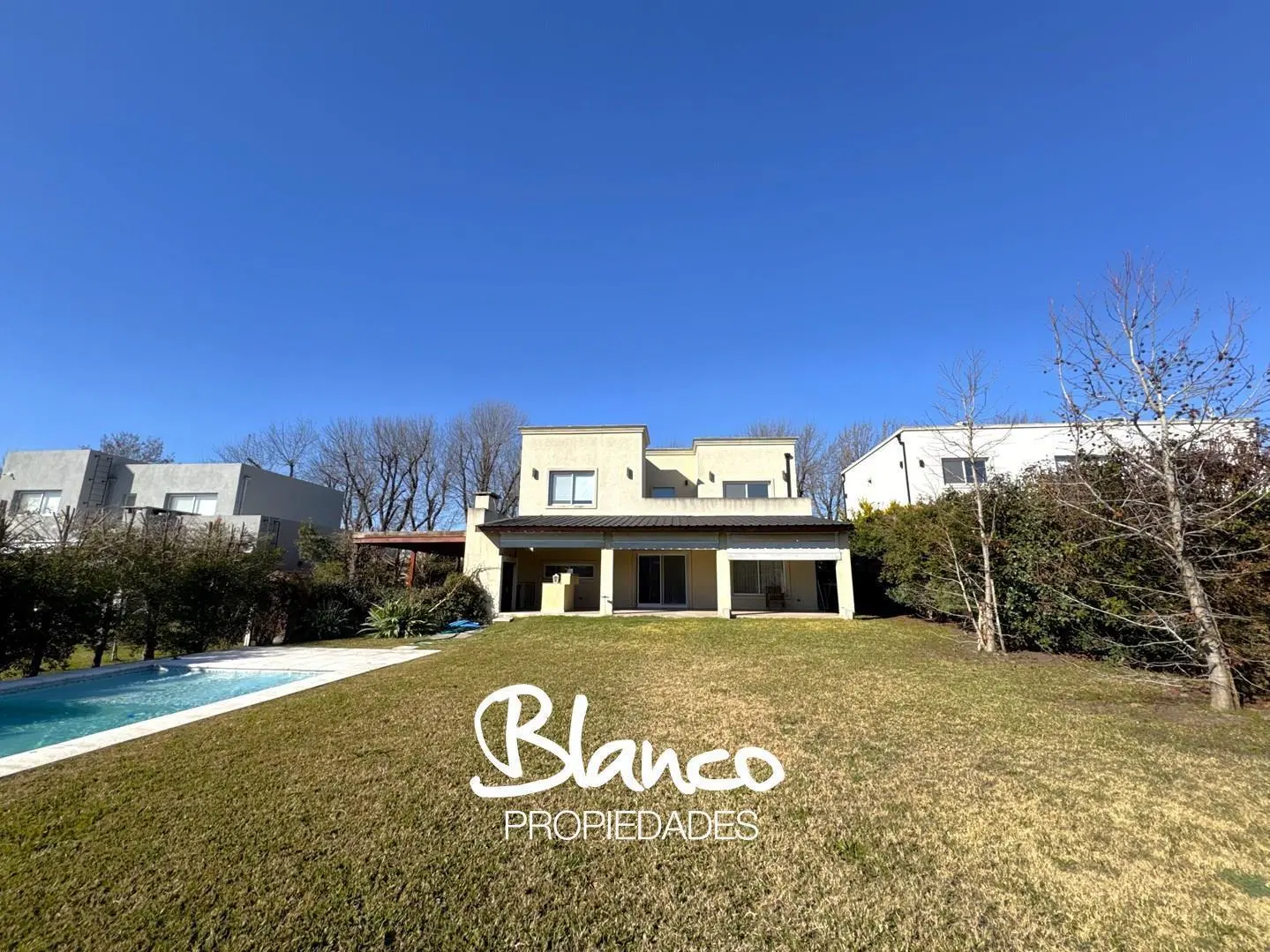 Casa en Venta en Pilar del Este, Barrio Santa Guadalupe, Pilar, G.B.A. Zona Norte 8