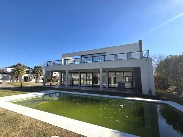 Casa en Venta en Haras Santa Maria, Barrio Los Eucaliptos, Escobar, G.B.A. Zona Norte 2