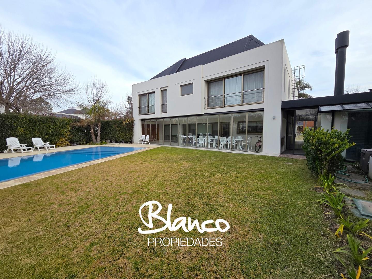 Foto de Casa en Venta en Septiembre, Escobar, G.B.A. Zona Norte, imagen 3