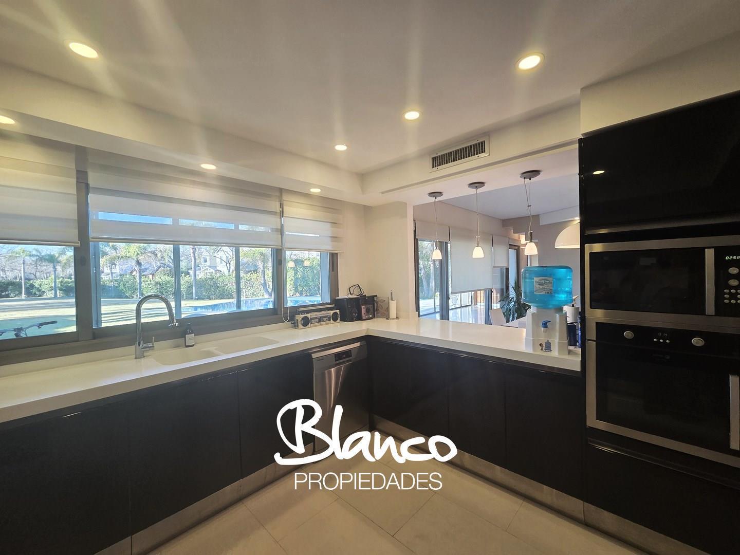 Foto de Casa en Venta en Septiembre, Escobar, G.B.A. Zona Norte, imagen 5